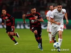 昨天葡国民与波尔图比赛腰斩