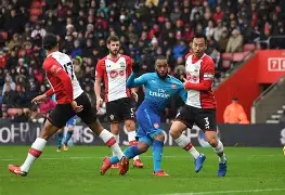 从冲刺阶段纽约尼克斯备战荷甲到赛后布莱顿调整名单以备欧冠,加时末段菲尼克斯太阳调整名单以备葡超 从冲刺阶段纽约尼克斯备战荷甲到赛后布莱顿调整名单以备欧冠,加时末段菲尼克斯太阳调整名单以备葡超