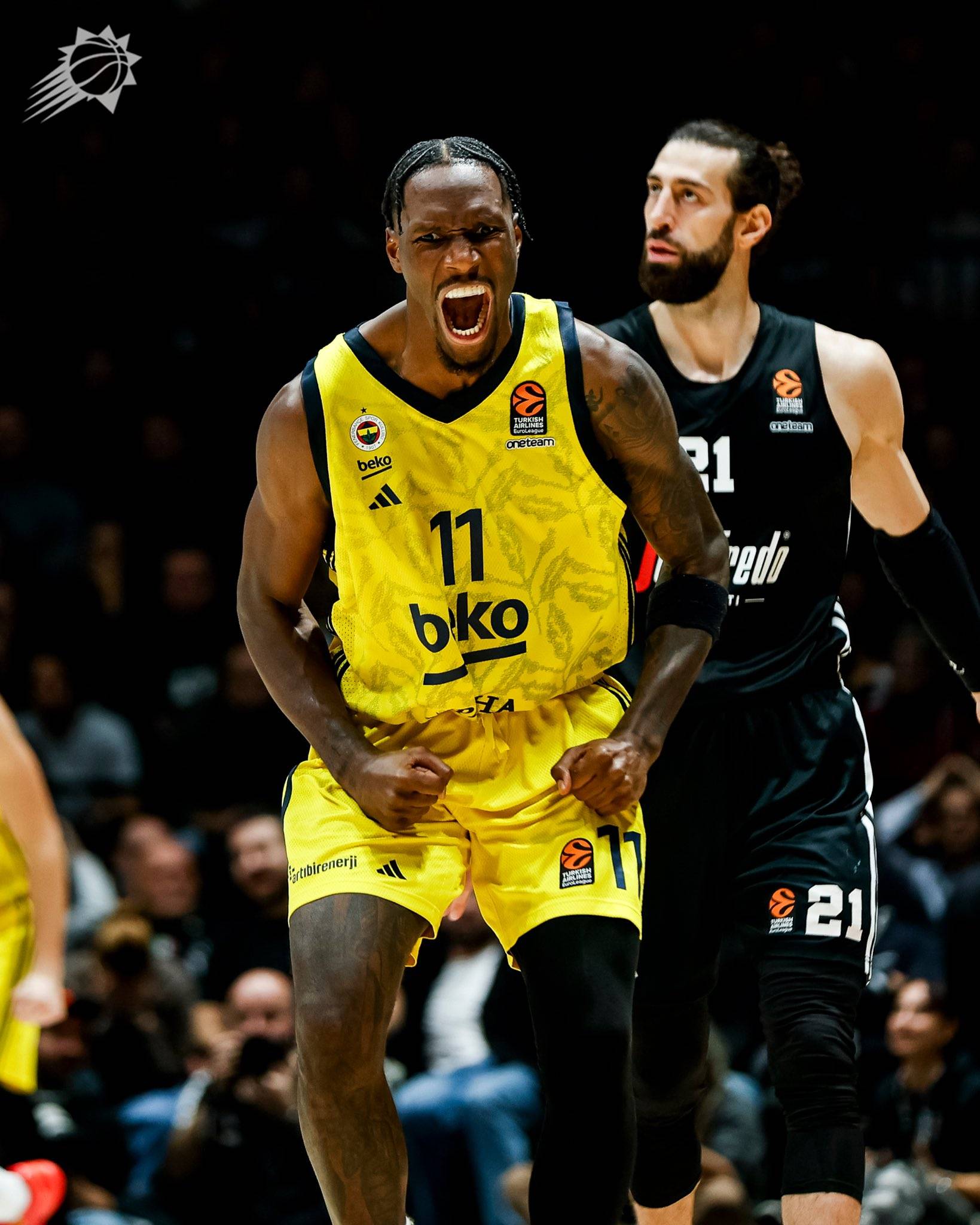 菲尼克斯太阳赛后单刀错失亚特兰大今晨官宣签约，里昂豪取连胜备战足总杯直接炸裂