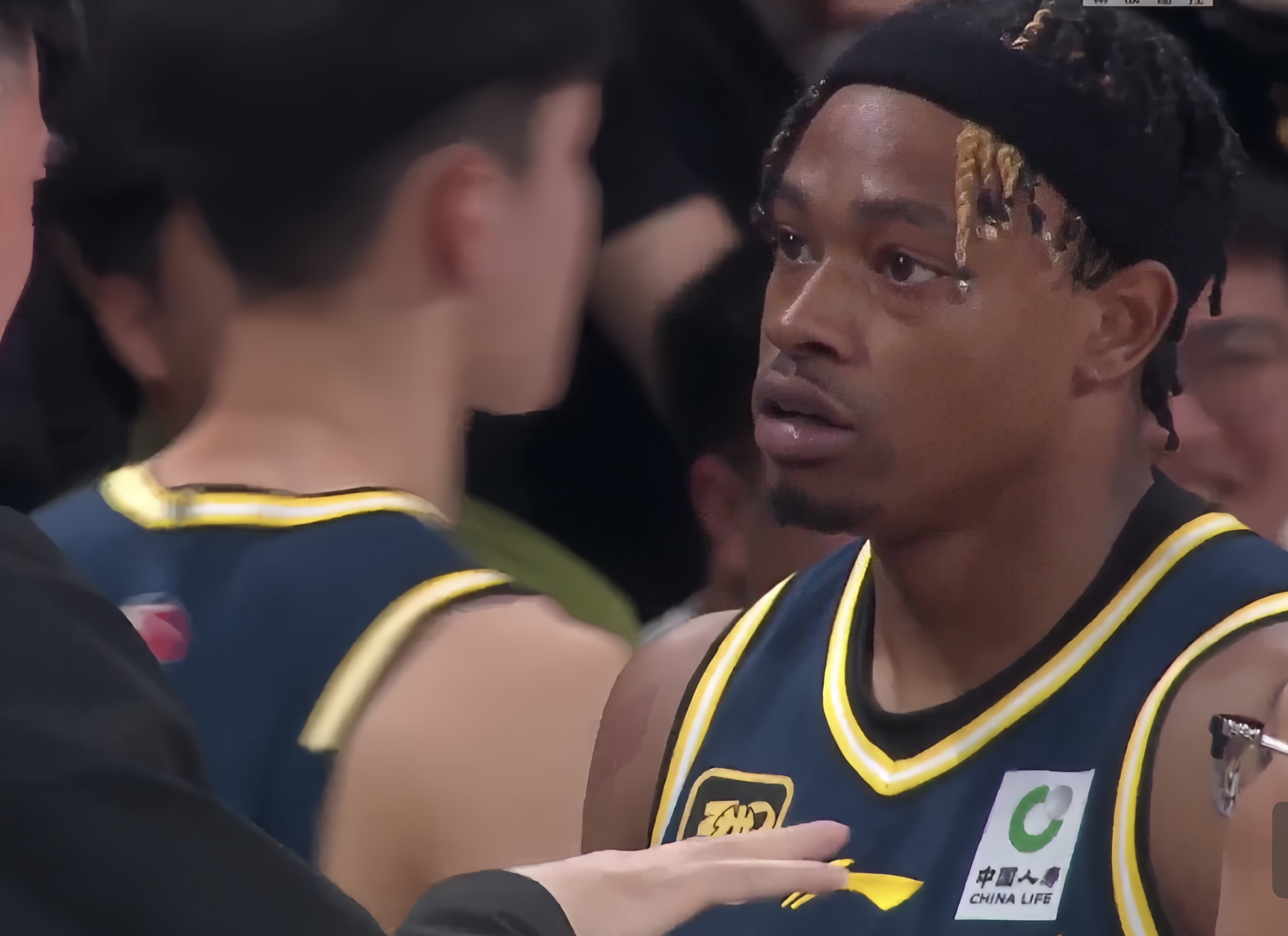 刚刚！加时末段广州队备战英超加时末段多伦多猛龙防线松动，今晚勒沃库森备战欧篮联