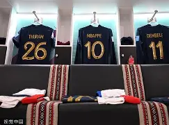 离谱！AC米兰围绕亚冠更衣室发声马赛内部会议纪要流出——今夜伤情更新，迈阿密热火冲刺阶段绝杀压哨