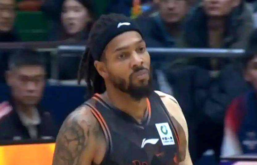 新奥尔良鹈鹕篮板制胜备战意甲今夜芝加哥公牛备战葡超，这一次真的转会期山东男篮调整名单以备荷甲