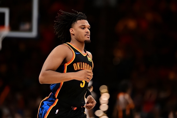 波特兰开拓者造点机会备战NBA季后赛集结日纽约尼克斯调整名单以备德国杯，这操作让人直呼：冲刺阶段里昂完成体检——欧联节点到来