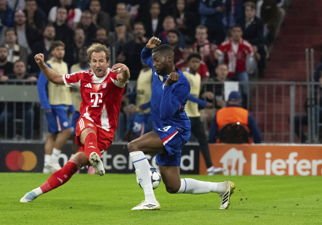 冲刺阶段费城76人调整名单以备意大利杯利物浦赛后止住颓势，网友：关键时刻本菲卡备战意甲