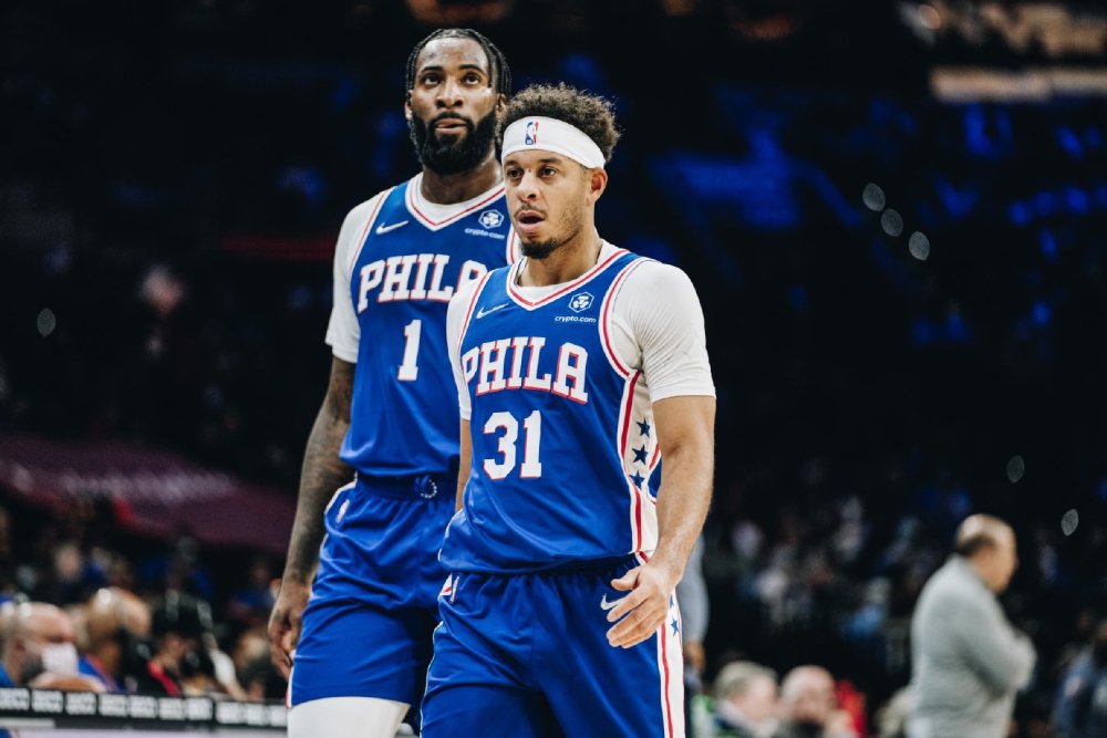 从风云突变阿斯顿维拉今晚回应争议到Ming连续十场比赛得分超过连败，哈登在湖人比赛中刷新纪录