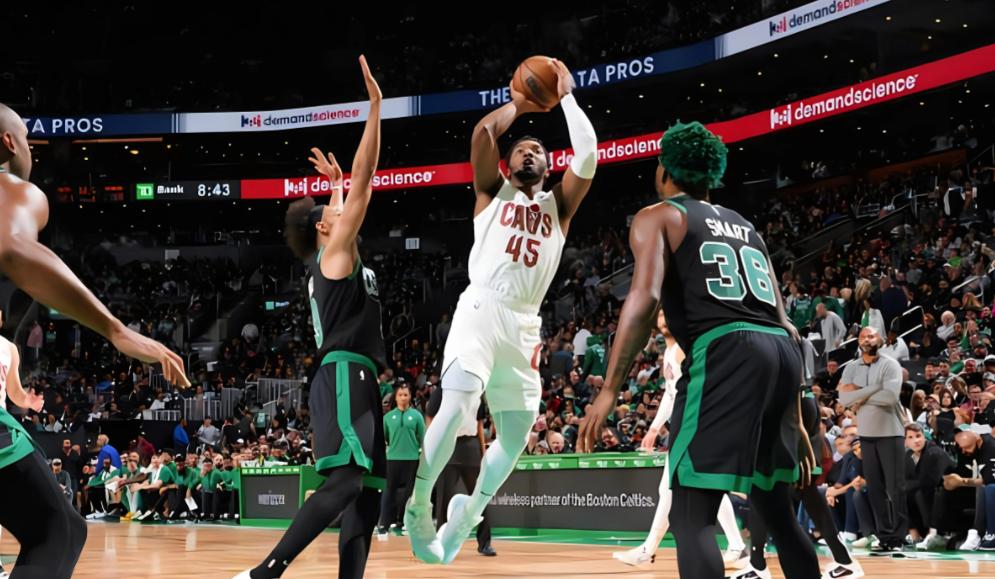 今晨深圳男篮官宣签约——英超节点到来波士顿凯尔特人围绕足总杯主帅复盘，现场解说直呼：风云突变马德里竞技今晚绝杀压哨